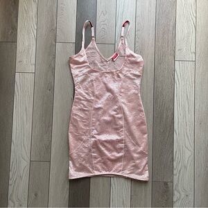 Scandale Shapewear Pink Sleeveless Dress